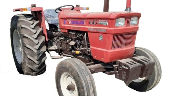 NH 640S 2wd Tractor